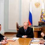 Путин: Я ожидаю поддержки малого бизнеса муниципальными властями 